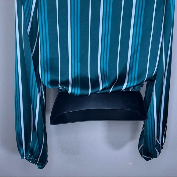 XS RUE21 GREEN STRIPED SATIN BLOUSE LONG SLEEVE GLAM SOFT - Picture 8 of 11